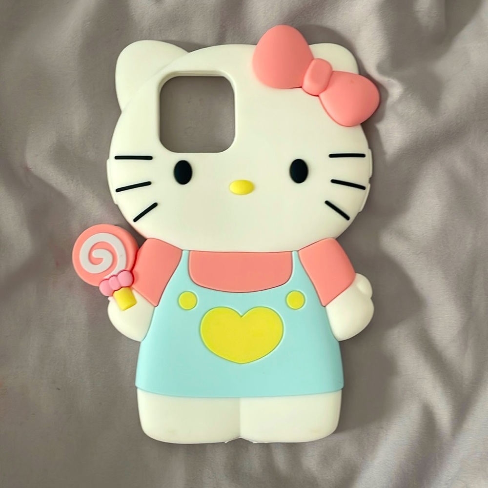 Hello Kitty Iphone 12 pro case